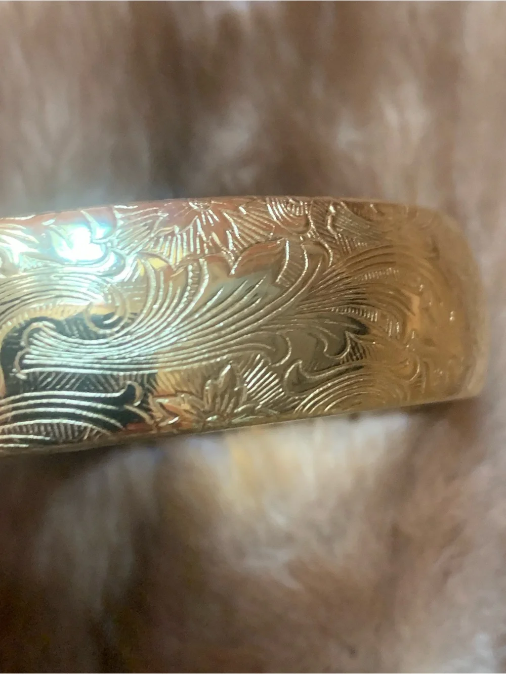 Vintage Gold Tone Hinged Bangle Bracelet  Embossed Floral & Scroll